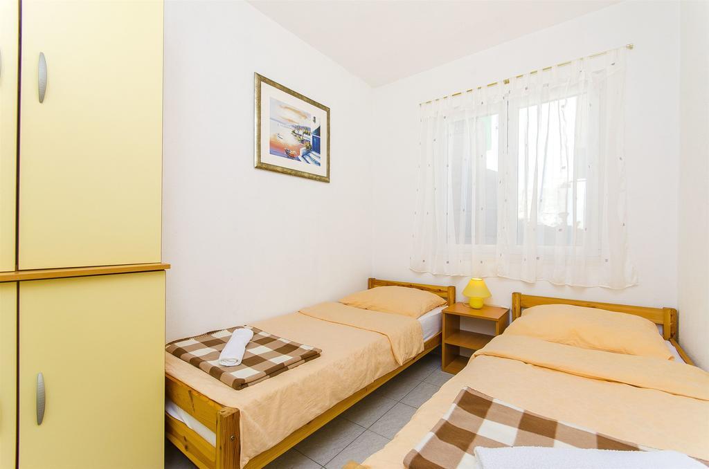Apartment Antonio Bogomolje Εξωτερικό φωτογραφία